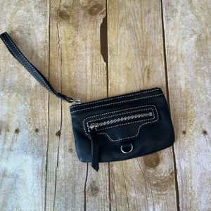 Nine West black wristlet